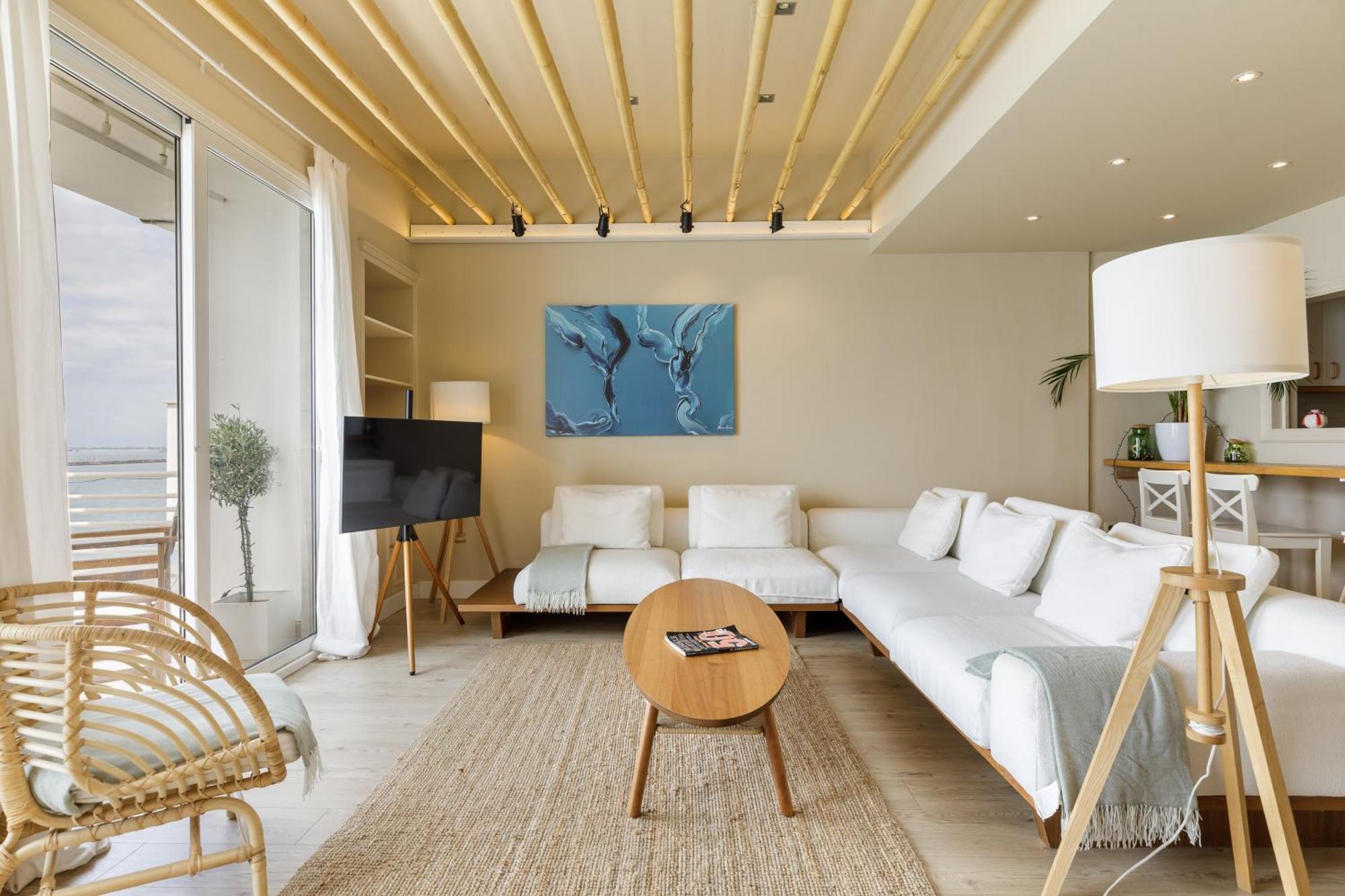 Infinity & Beyond By Halu! - Seafront Apartments เทสซาโลนิกิ ภายนอก รูปภาพ