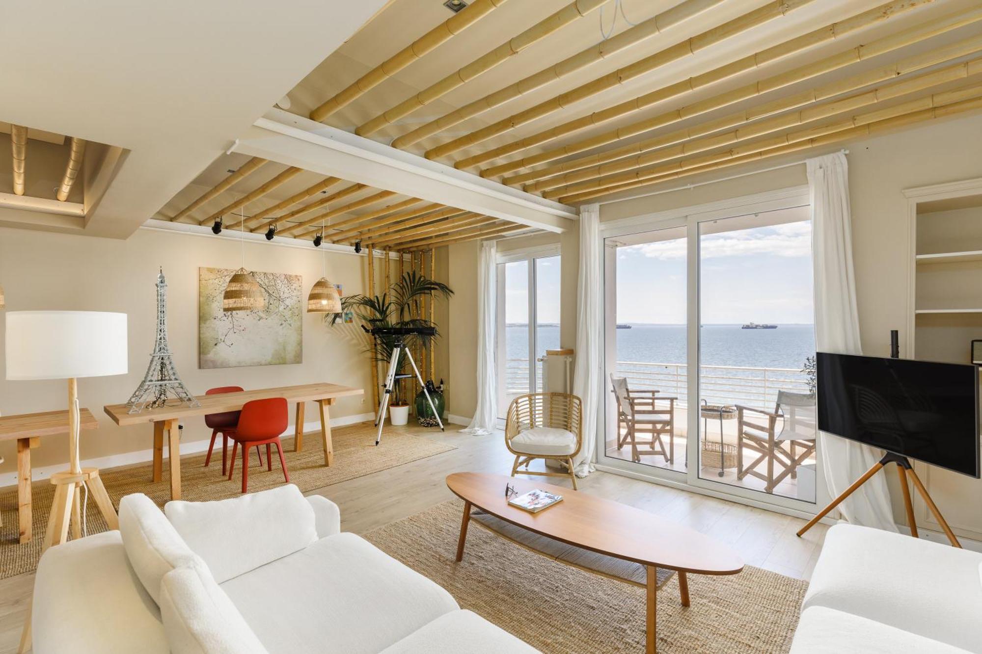 Infinity & Beyond By Halu! - Seafront Apartments เทสซาโลนิกิ ภายนอก รูปภาพ