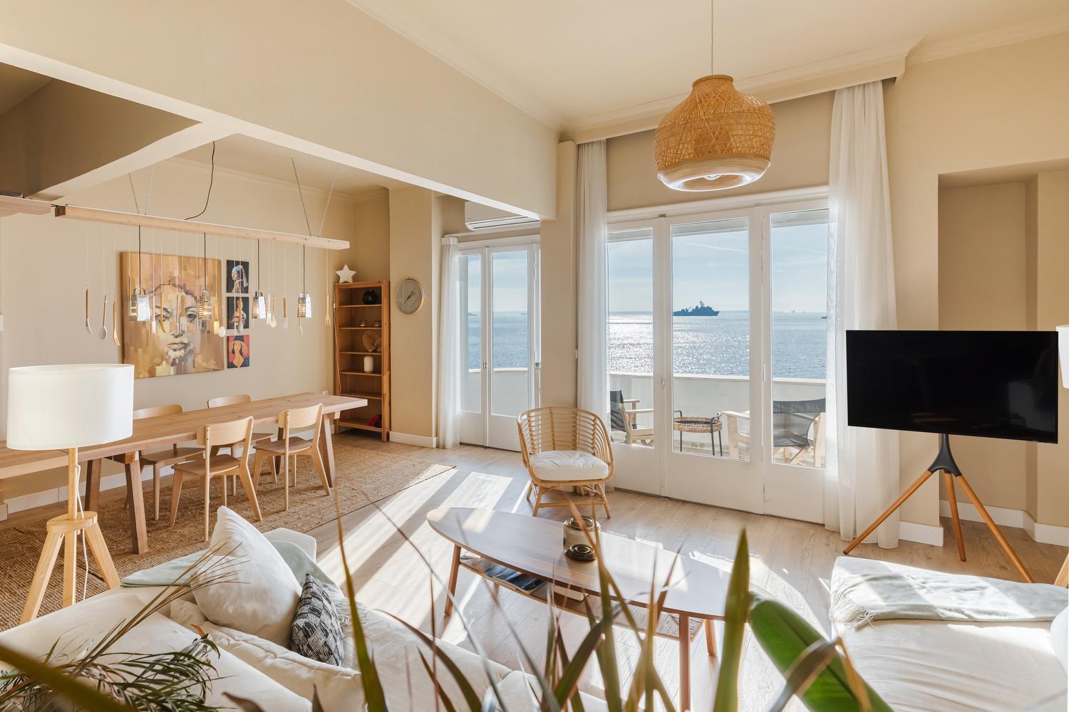 Infinity & Beyond By Halu! - Seafront Apartments เทสซาโลนิกิ ภายนอก รูปภาพ